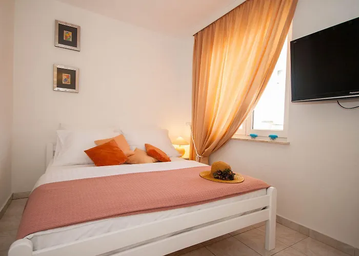 Direkt An Der Kristallklaren Adria Gelegen Apartman Baška